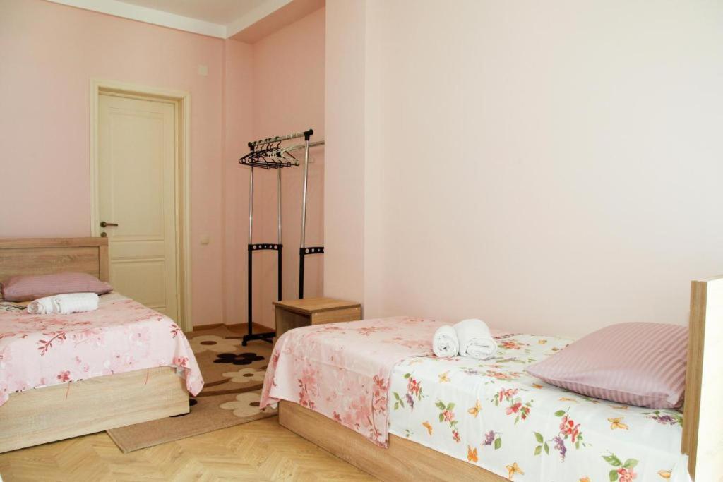 Готель La Vie En Rose Кобулеті Екстер'єр фото